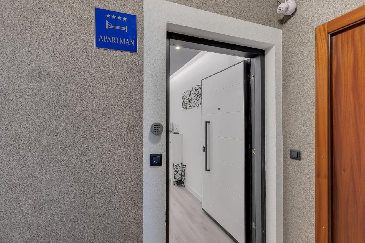 Exclusive Center Apartment Makarska Exterior photo